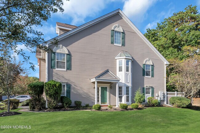 Building Photo - 2 Charles Ct