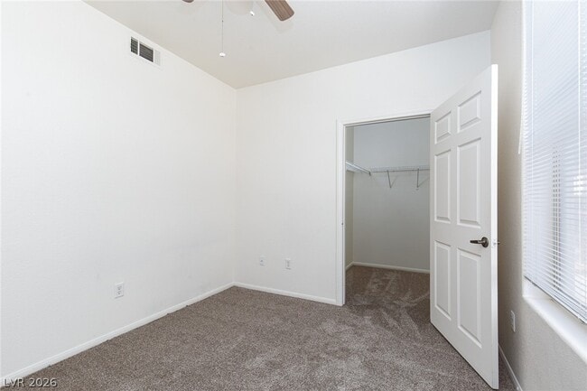 Building Photo - 5855 Valley Dr