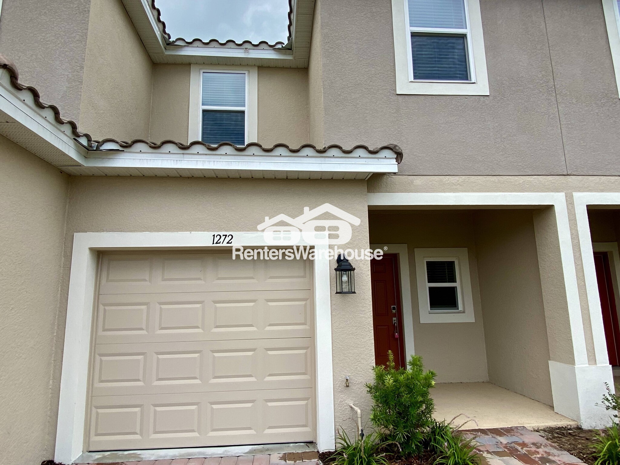Building Photo - 1272 Lago Vista Ct