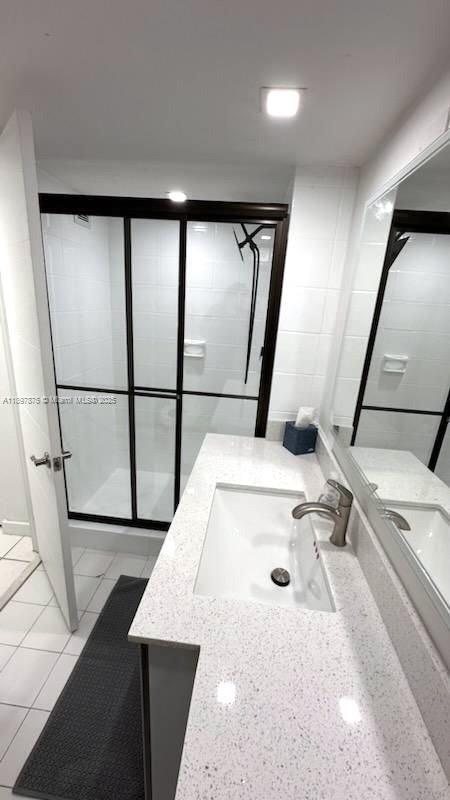 Building Photo - 2750 NE 183rd St