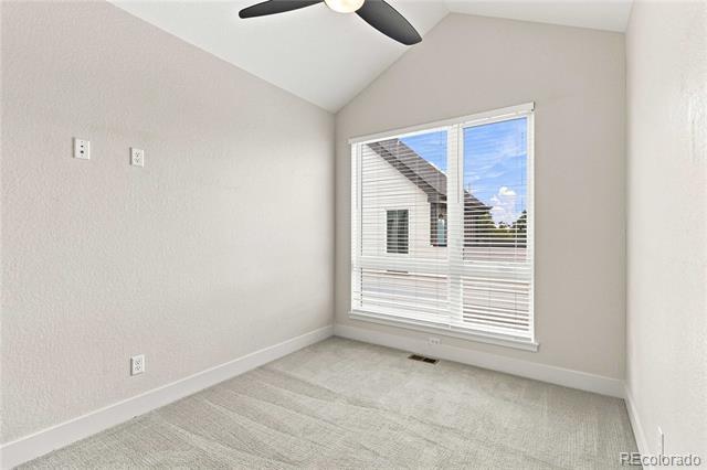 Building Photo - 5256 W 16th Ave