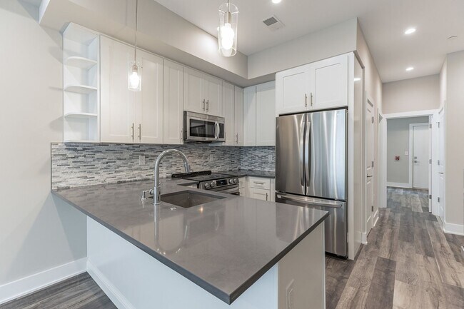 Building Photo - 1609 Ogden St