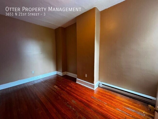 Building Photo - 3651 N 21st St