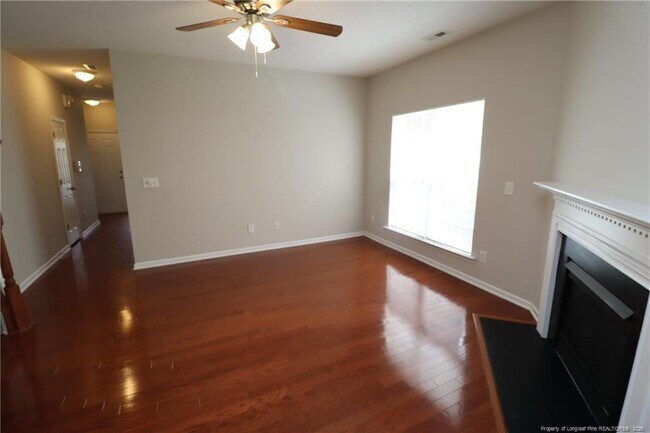Building Photo - 110 Fanwood Ct