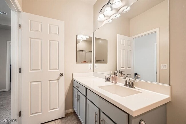 Building Photo - 3030 Lyric Canto Ct