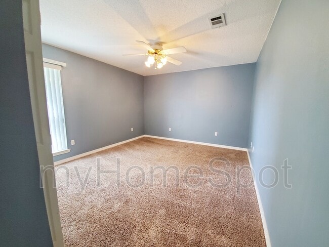 Building Photo - 4219 Spindlewick Dr