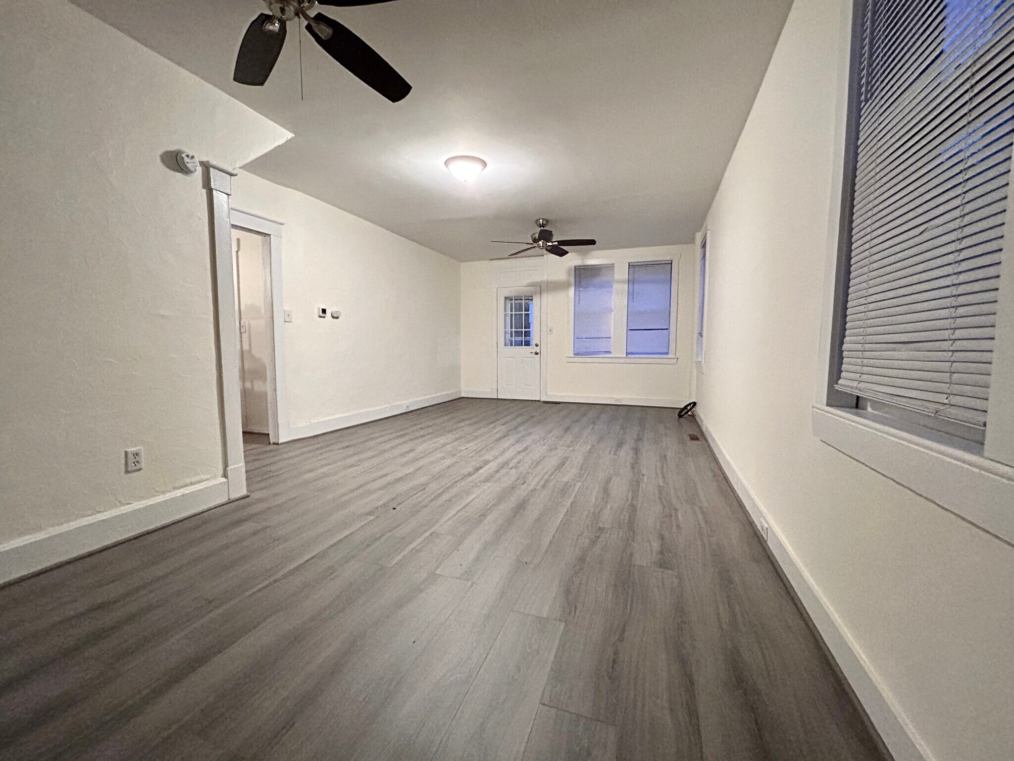 Building Photo - 108 Karns Ave