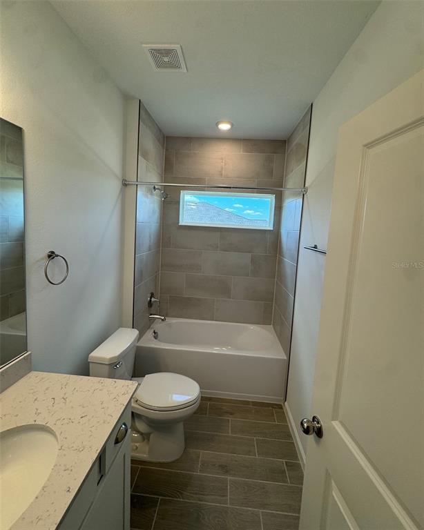 Building Photo - 13717 NW Convergence Blvd