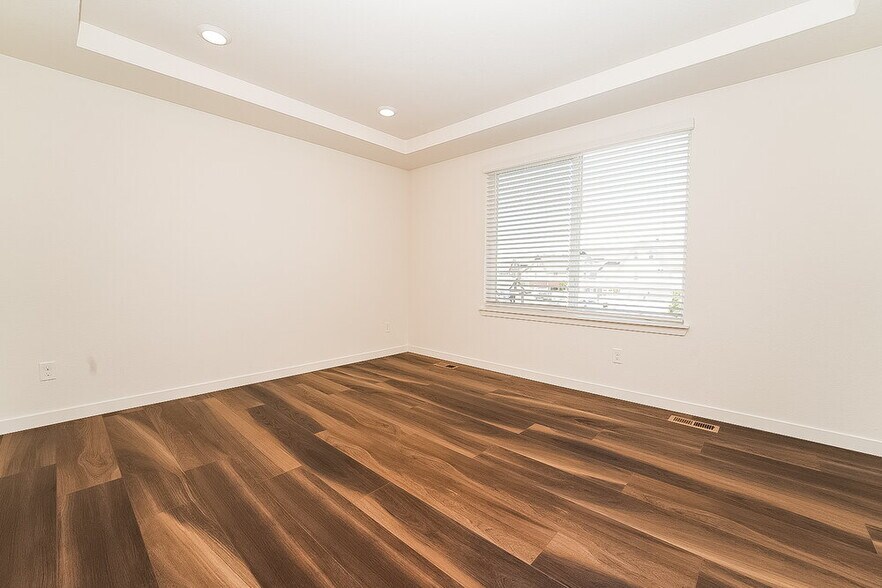 Building Photo - 4750 N Tower Dr