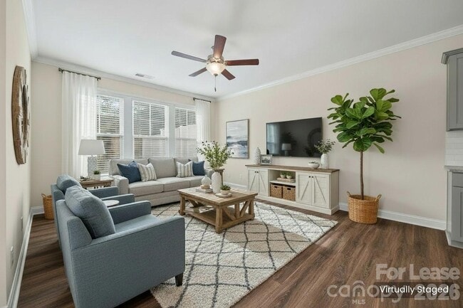 Building Photo - 1018 Chicory Trce