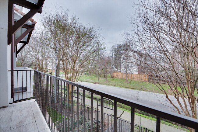 Building Photo - 4203 Feagan St