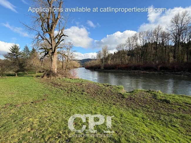 Building Photo - 109 Kalama River Rd