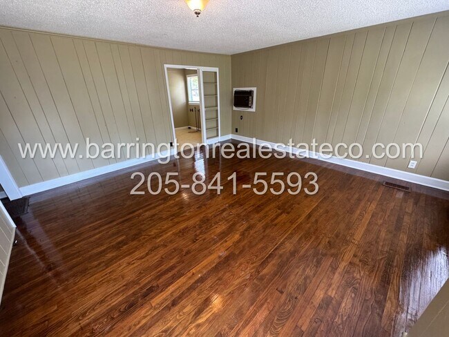 Building Photo - 400 13th Ave NW