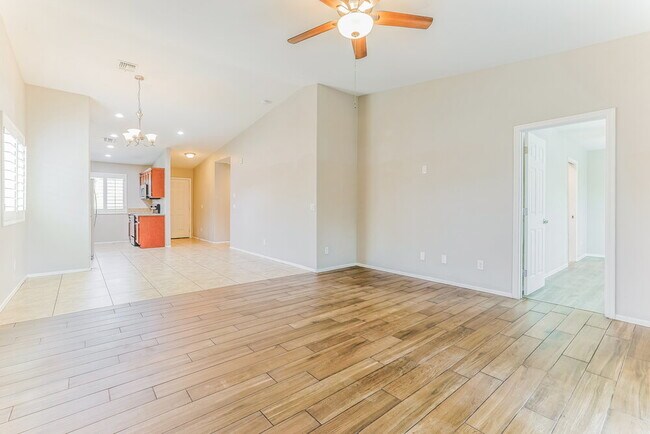 Building Photo - 8127 S 5th Ave