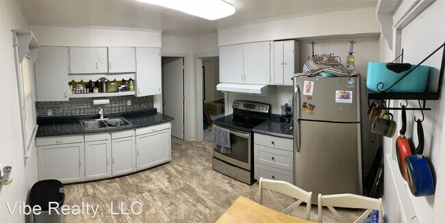 Building Photo - 1 br, 1 bath House - 222 Dupont Ave