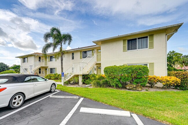 Building Photo - 432 Teryl Rd