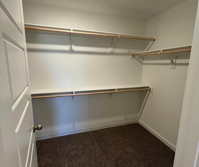 Building Photo - 7452 8th St