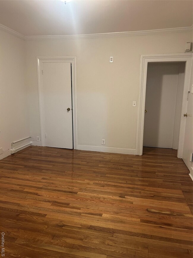 Building Photo - 144 Waverly St