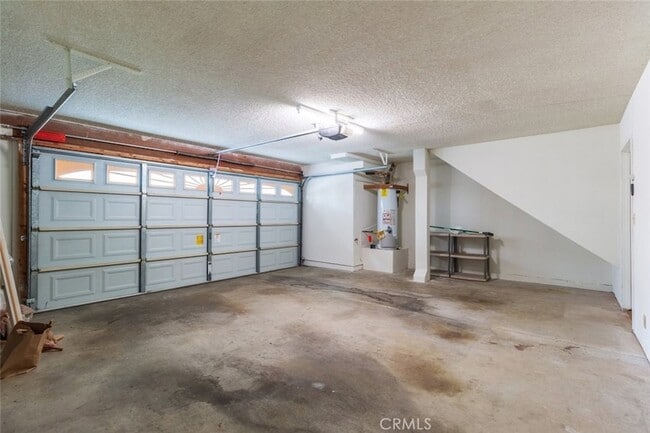 Building Photo - 514 N Isabel St