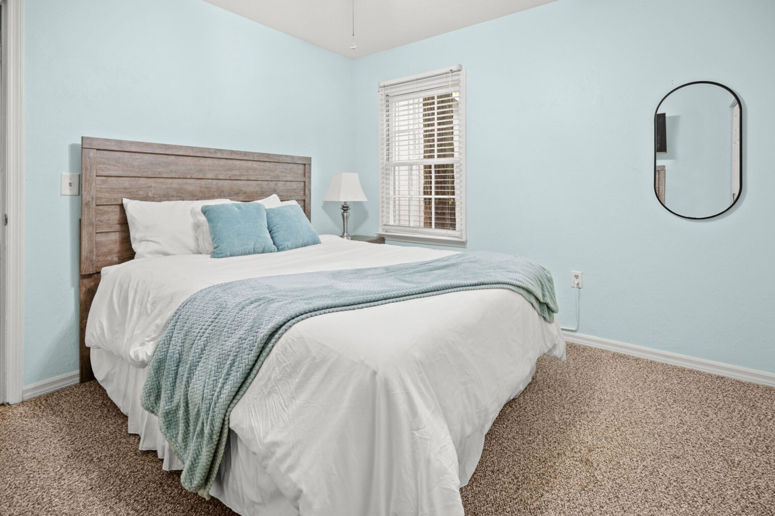 Building Photo - 8432 SW 46 Rd