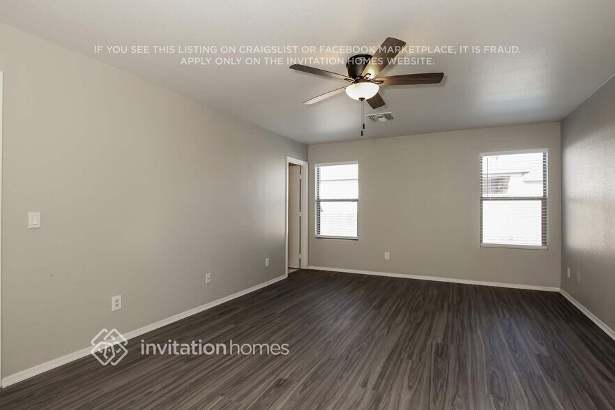 Building Photo - 11530 W Flores Dr