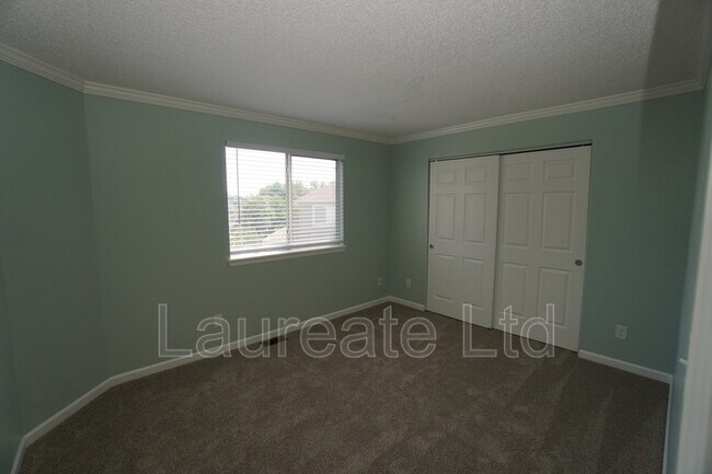 Building Photo - 10182 Woodrose Ct