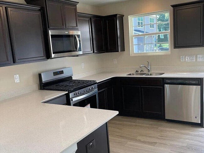 Building Photo - 3874 Copperfield Ct