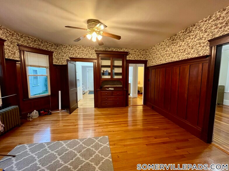 Building Photo - 76 Powder House Blvd