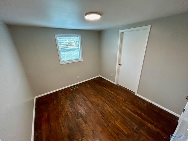 Building Photo - 18014 E Limestone Rd