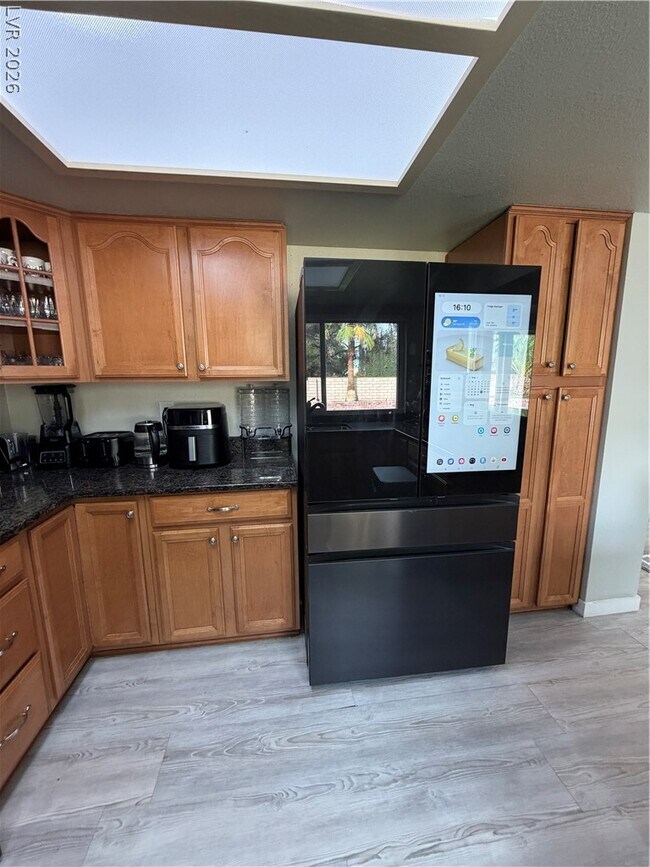 Building Photo - 2724 Monrovia Dr