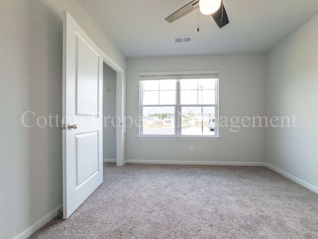 Building Photo - 6224 Centipede Pl