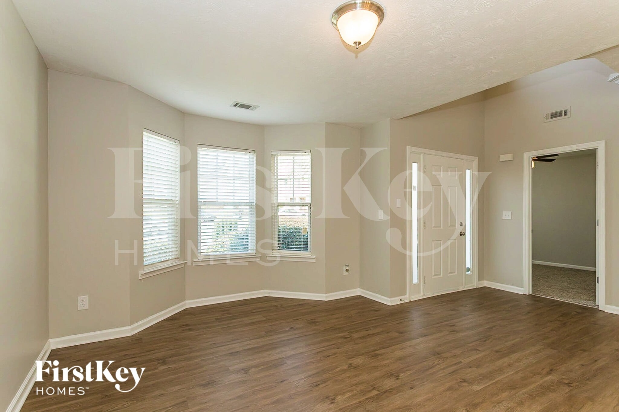 Building Photo - 4523 Beau Point Ct SW