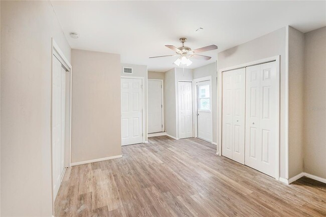 Building Photo - 2459 Indigo Dr