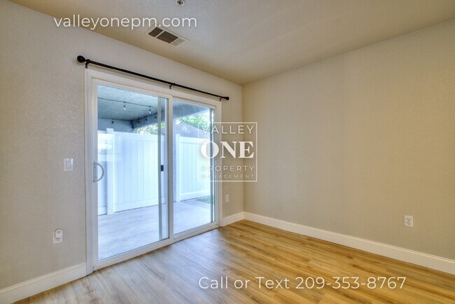 Building Photo - Rare vacancy opportunity in Turlock's fine...