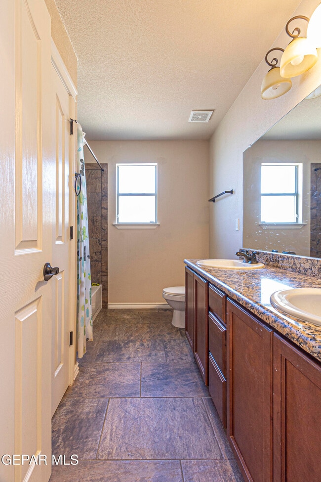 Building Photo - 7341 Black Sage Dr