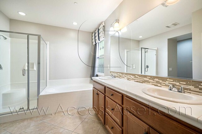 Building Photo - 29534 Dry Creek Dr