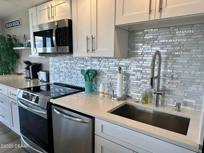 Building Photo - 2900 N Atlantic Ave