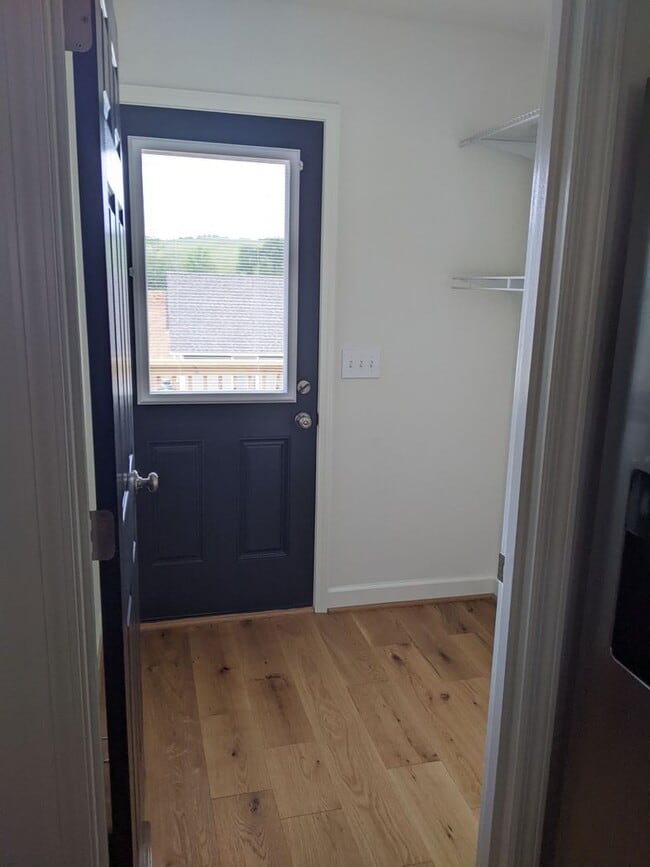 Building Photo - 162 Morgan Pl