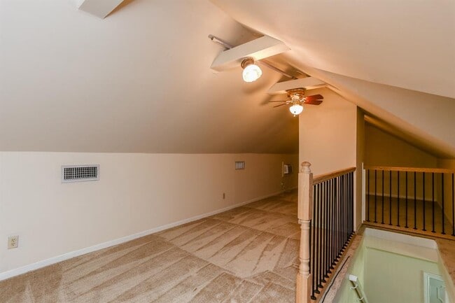 Building Photo - 8215 Wimbledon Ln