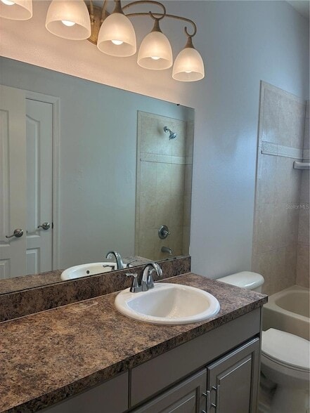 Building Photo - 31318 Heatherstone Dr