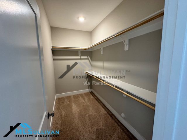 Building Photo - 2203 Crested Jay Dr