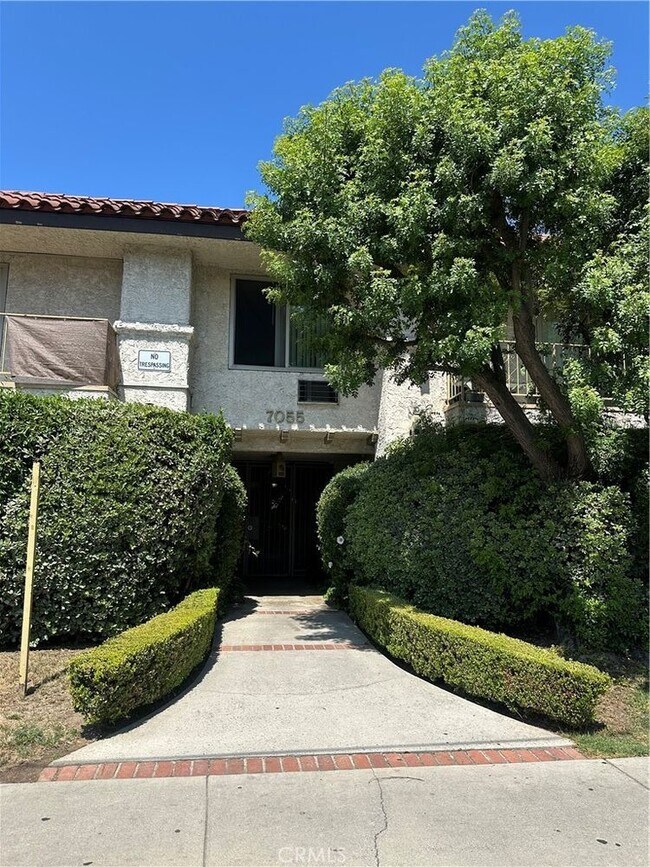 Building Photo - 7055 Etiwanda Ave