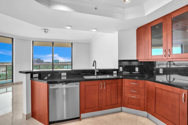 Building Photo - 3630 Gardens 901c Pky
