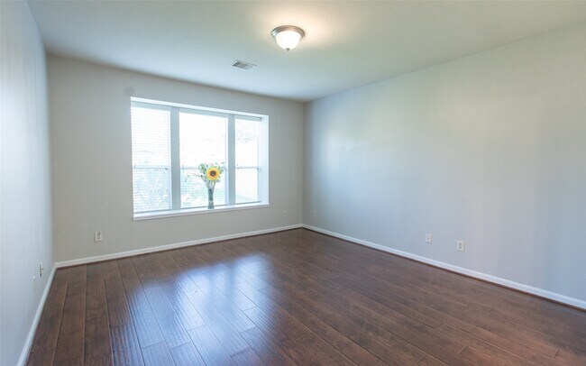 Building Photo - 20911 Avery Cove Ln