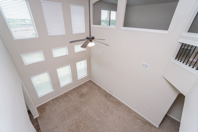 Building Photo - 31 Indian Palms Dr