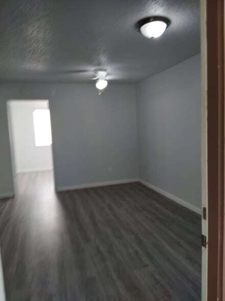 Building Photo - 8127 Stonehurst St