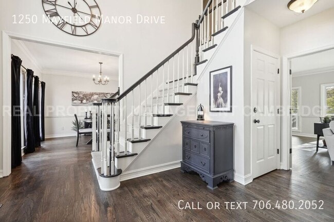 Building Photo - 1250 Mayfield Manor Dr