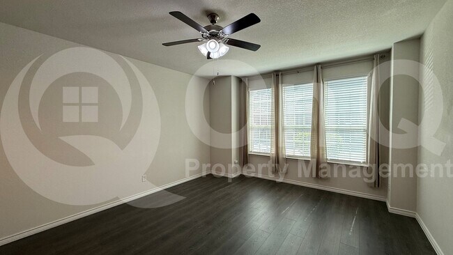 Building Photo - 2141 Steer Creek Pl