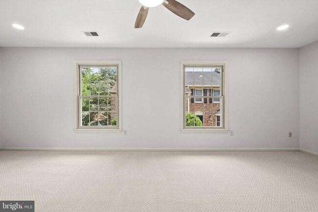 Building Photo - 6056 Morgan Ct