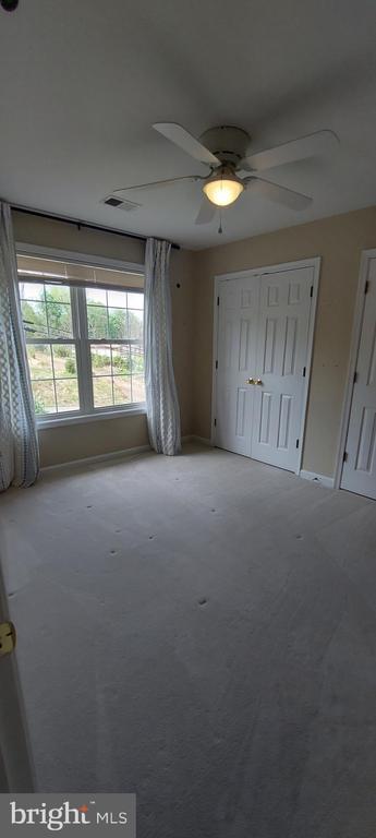 Building Photo - 5001 Old Bartholows Rd